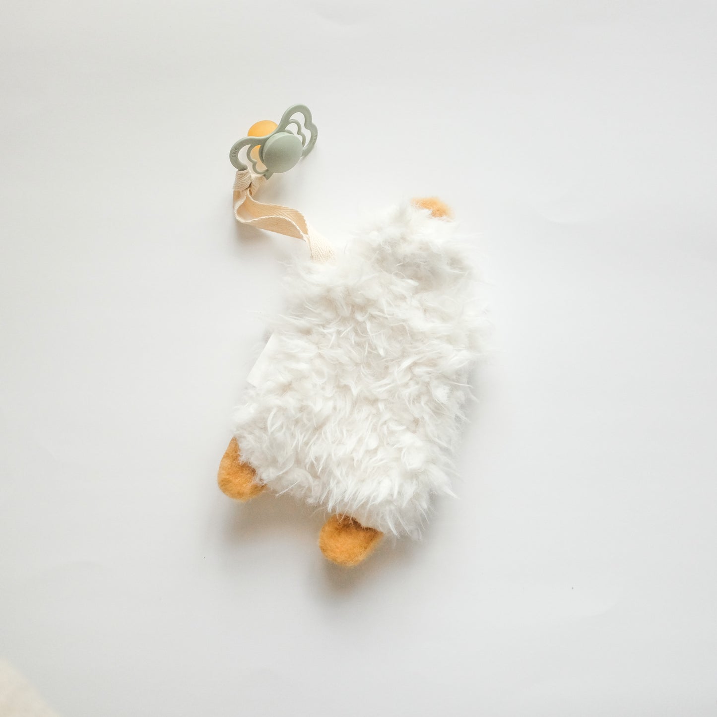 Duck Paci Holder